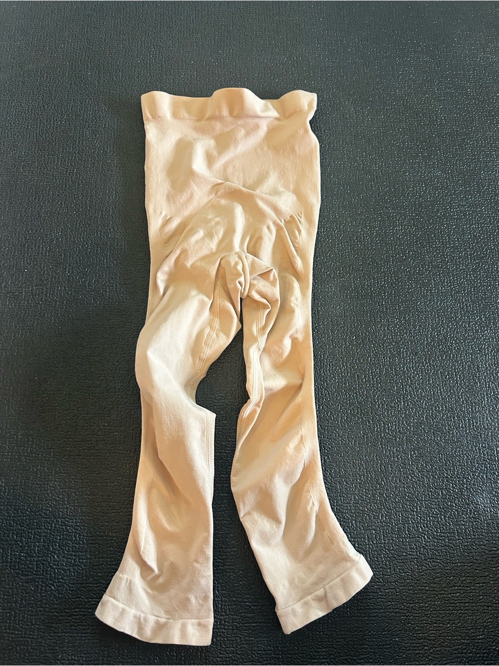 NWOT Skims Maternity Sculpting Leggings